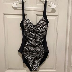 La Blanca Black and White One Piece